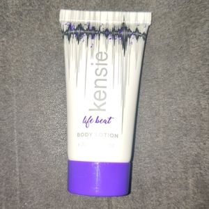 Kensie life beat body lotion 1oz